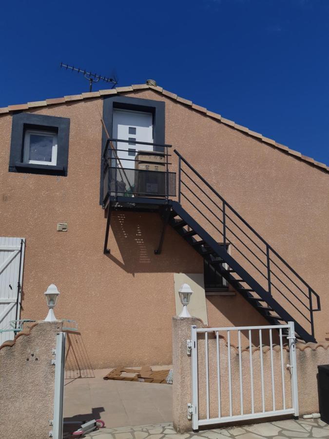 Apartamento Le Clos D'Amandine Sallèles-dʼAude Exterior foto